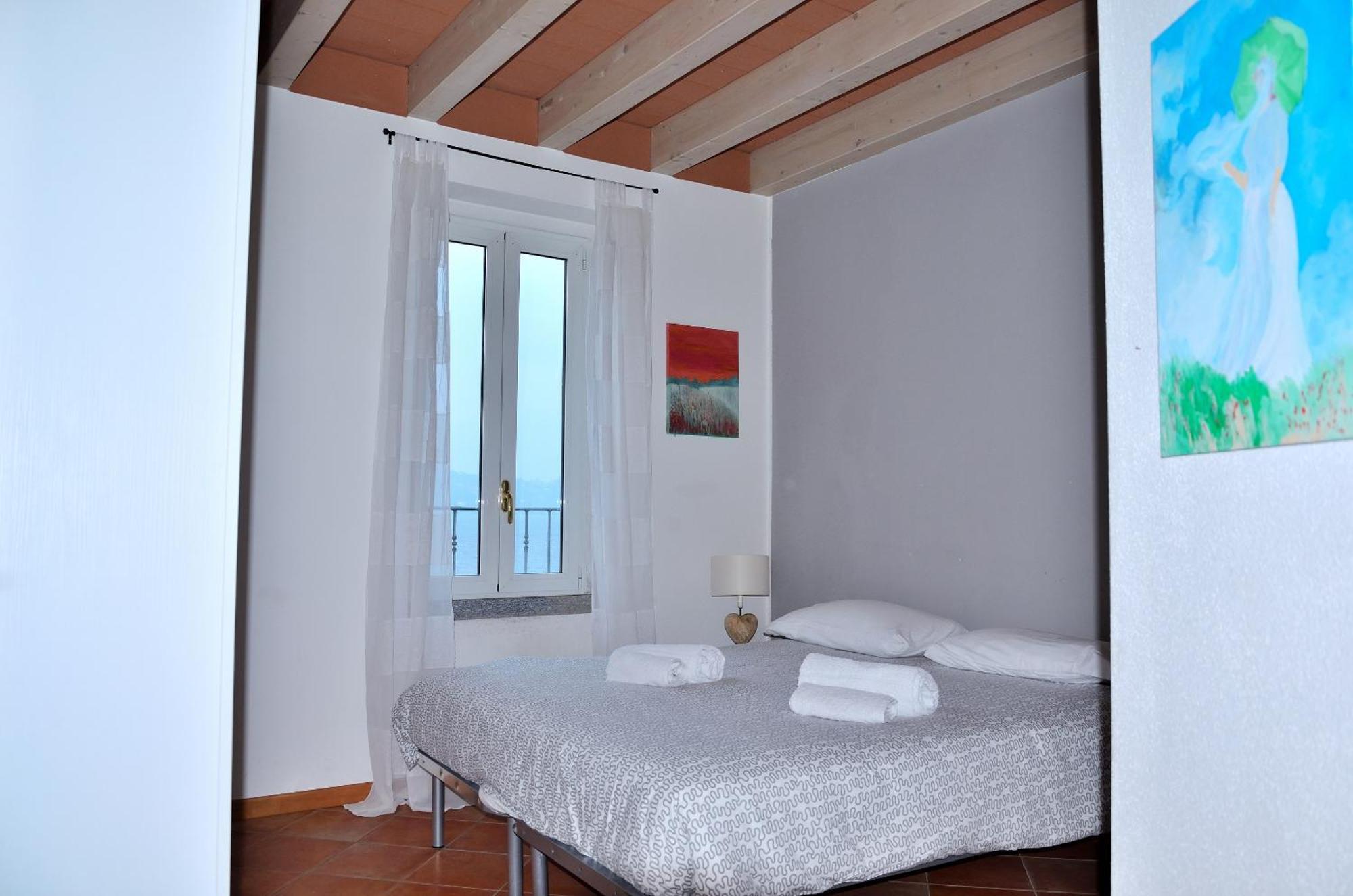 White Garden - Apartment With Access To The Lake Lierna Luaran gambar