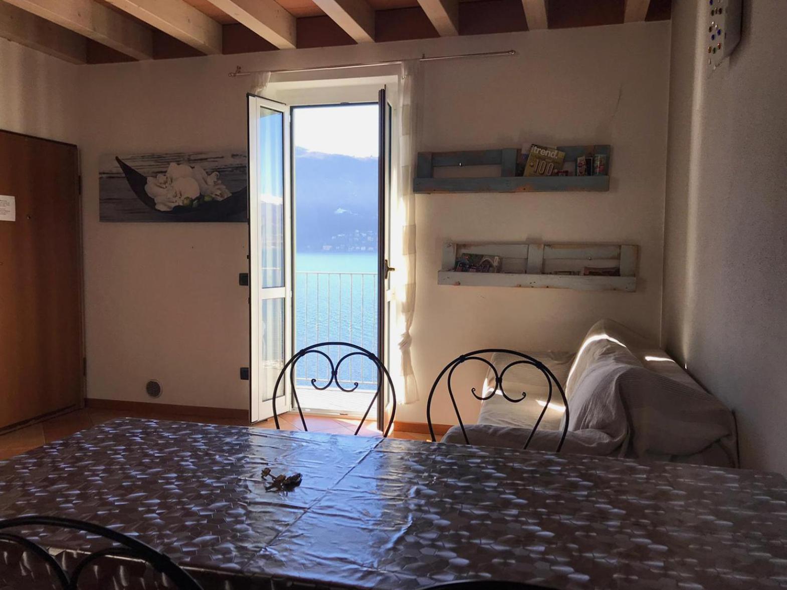 White Garden - Apartment With Access To The Lake Lierna Luaran gambar